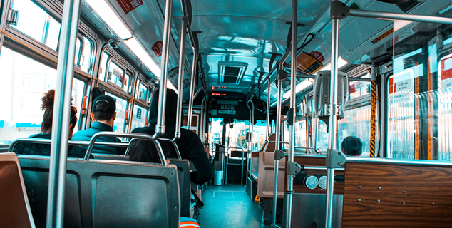Empresa é condenada por venda de seguro facultativo junto com passagem de ônibus