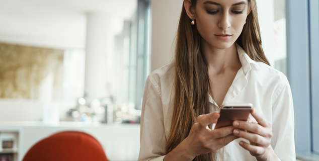 Mensagens sexistas em conversas de aplicativo resultam em condenação de empresa por dano moral