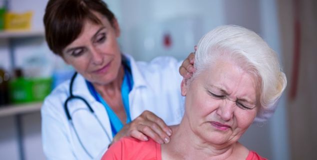 Trabalhadora com problemas cervicais obtém aposentadoria por invalidez